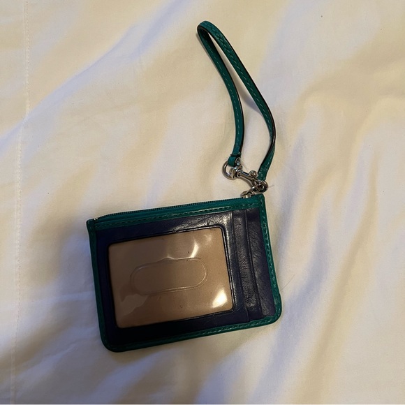 Coach card holder with wristlet - Picture 2 of 3